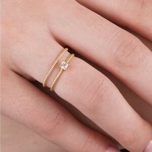 Mejuri Topaz Twist Ring in Solid 14k Gold Size 6